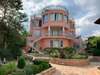 hotel_img